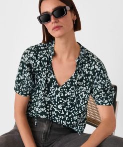 Thecreativeuniform.shop5cb1953b00 1