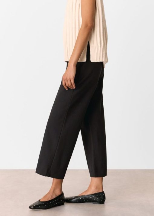 Thecreativeuniform.shoped825a4477 2